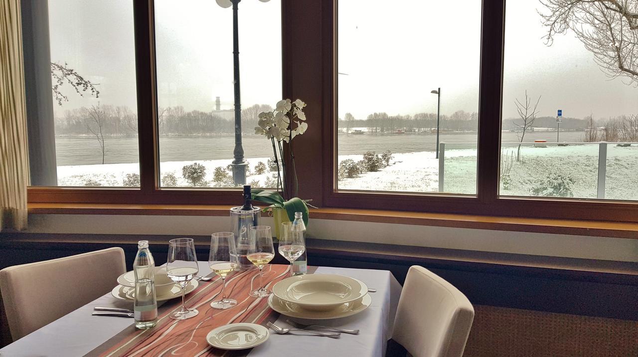 River Lodge Vienna Esterno foto