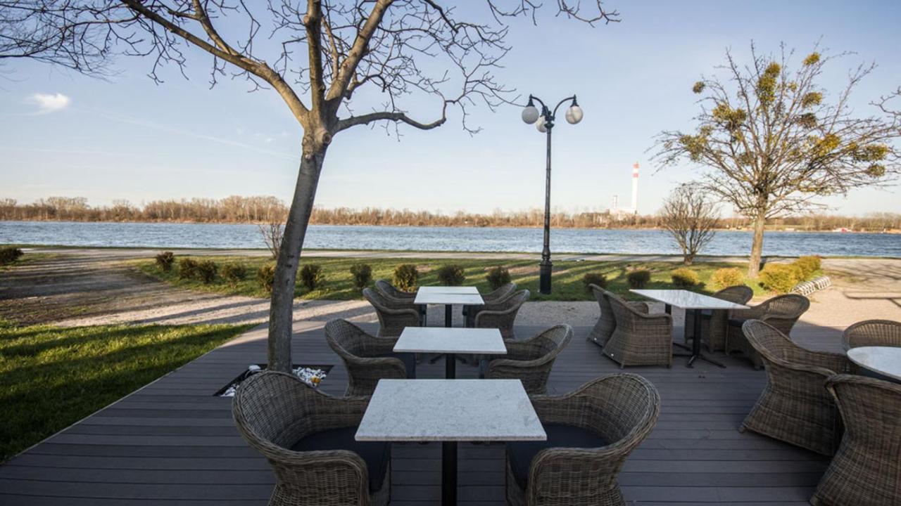 River Lodge Vienna Esterno foto